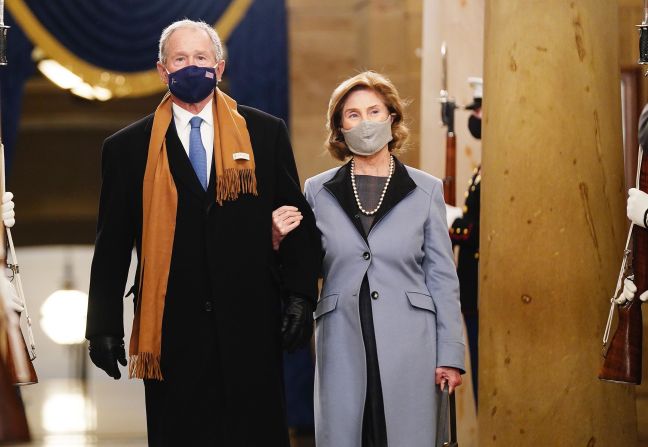 Bush and his wife, Laura, arrive for the inauguration of Joe Biden in January 2021.