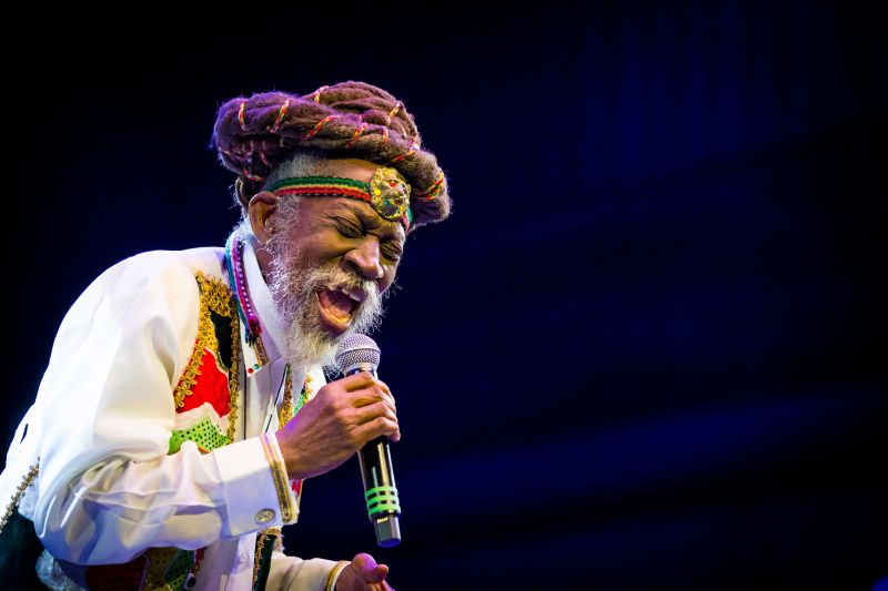 Bunny Wailer, a reggae music pioneer, has died at age 73 | CNN