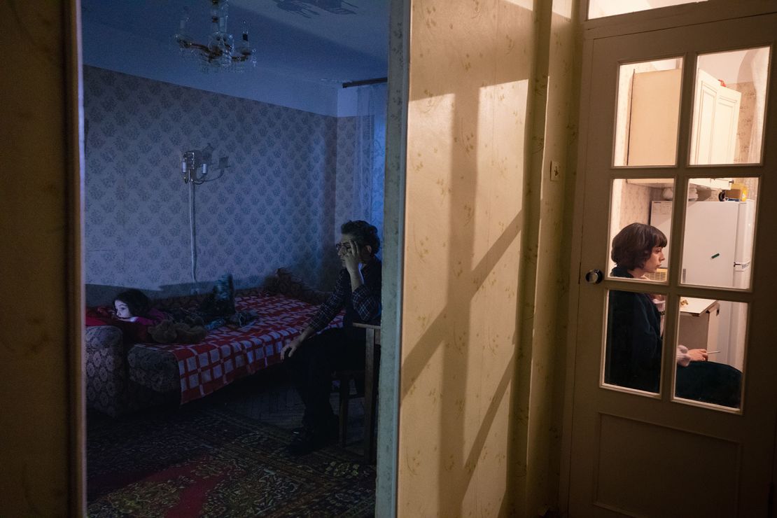 Diana Markosian, My Parents Together, 2019, from Santa Barbara
(Aperture, 2020) © Diana Markosian