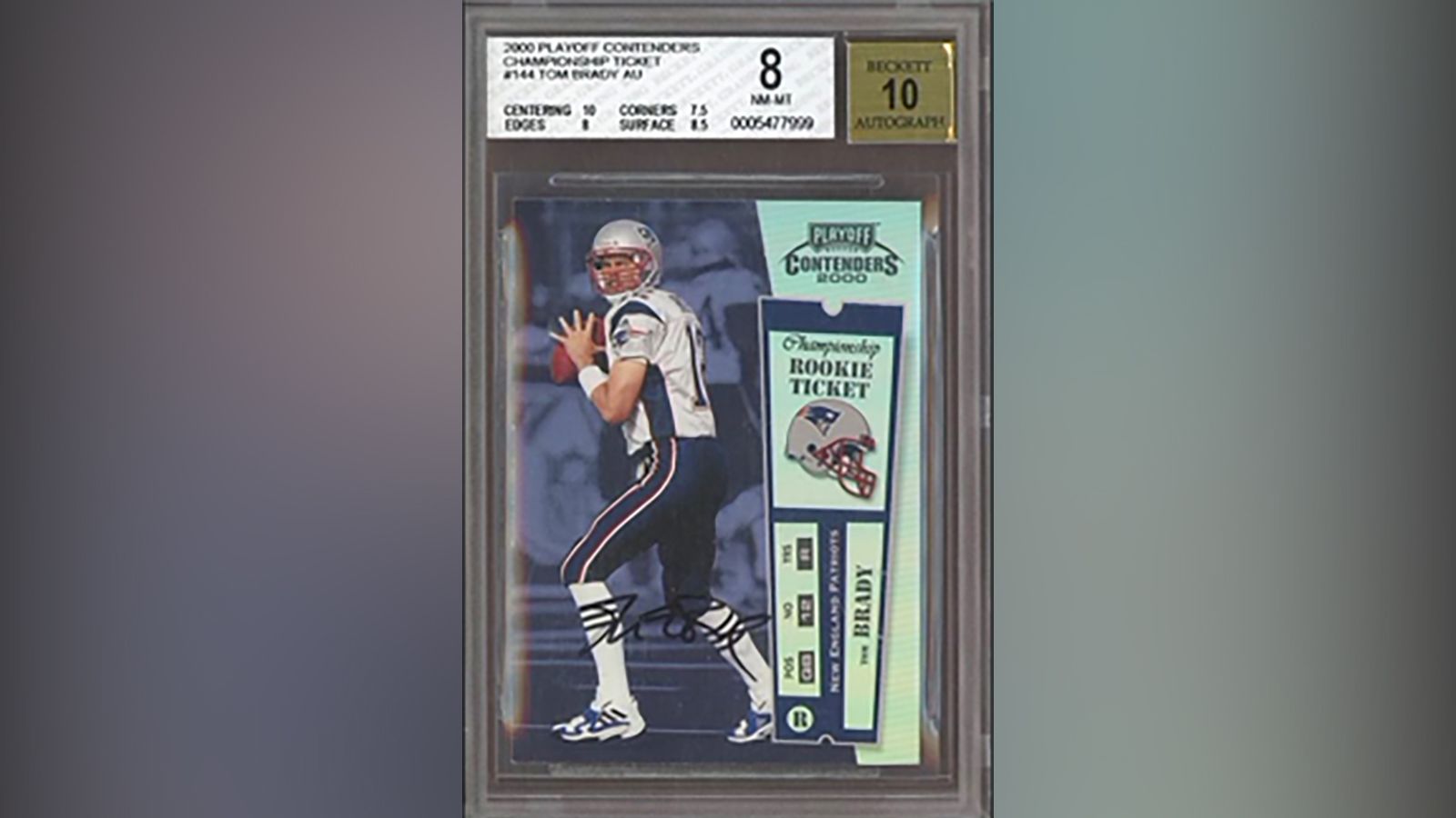 The autographed 2000 Playoff Contenders Championship Ticket card.