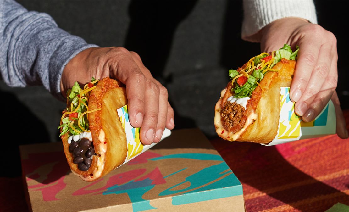 Taco Bell is bringing back the Quesalupa.