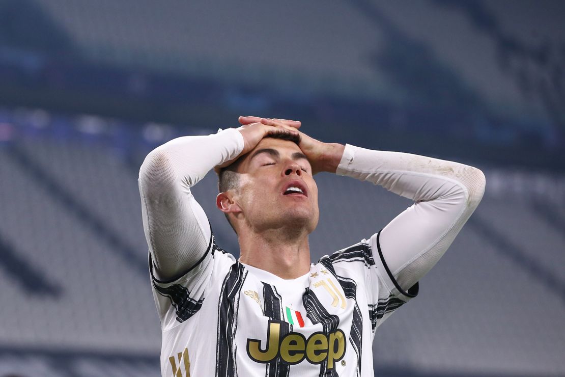 Ronaldo reacts during the game against Porto.