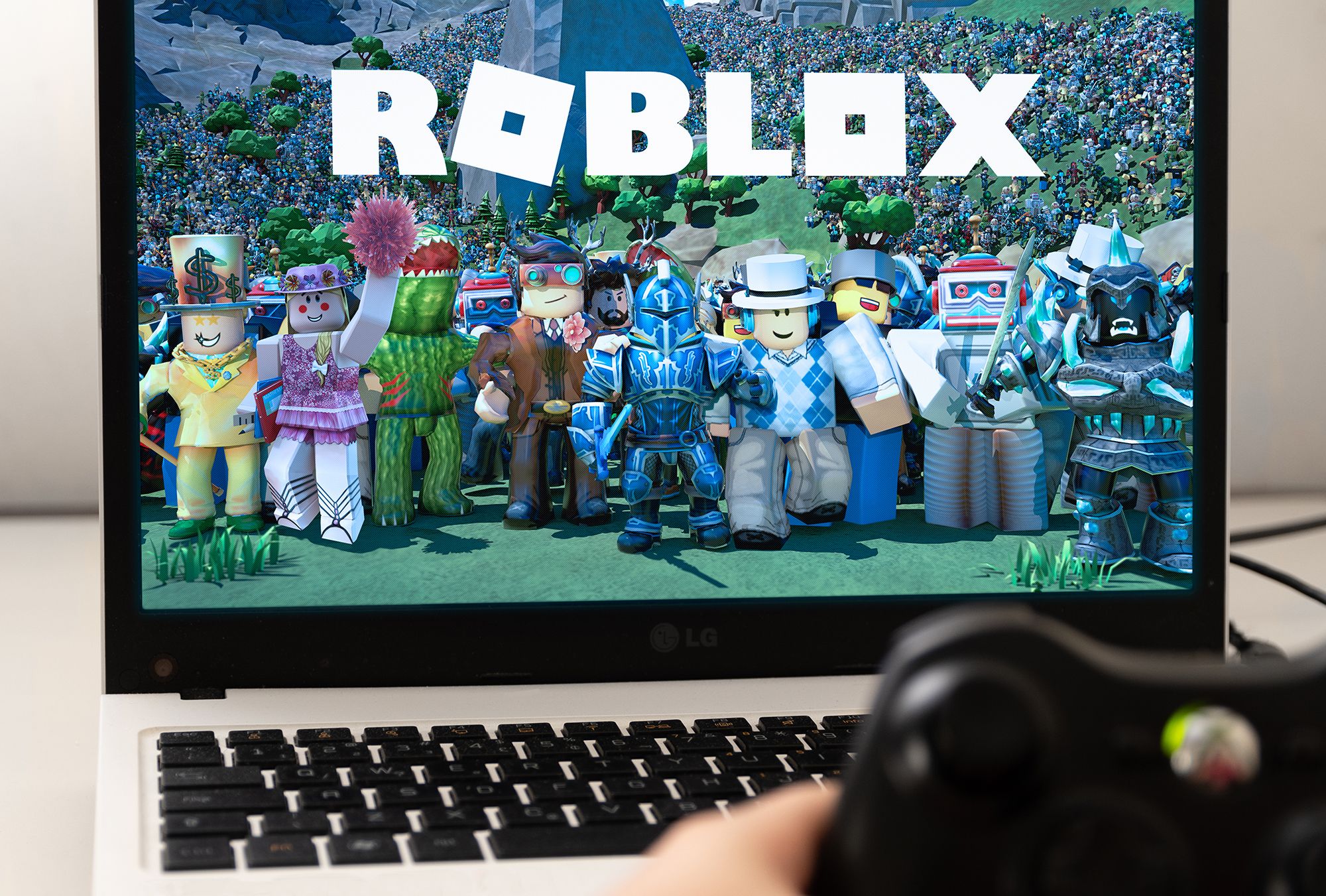 Roblox goes public on New York Stock Exchange with $41 billion