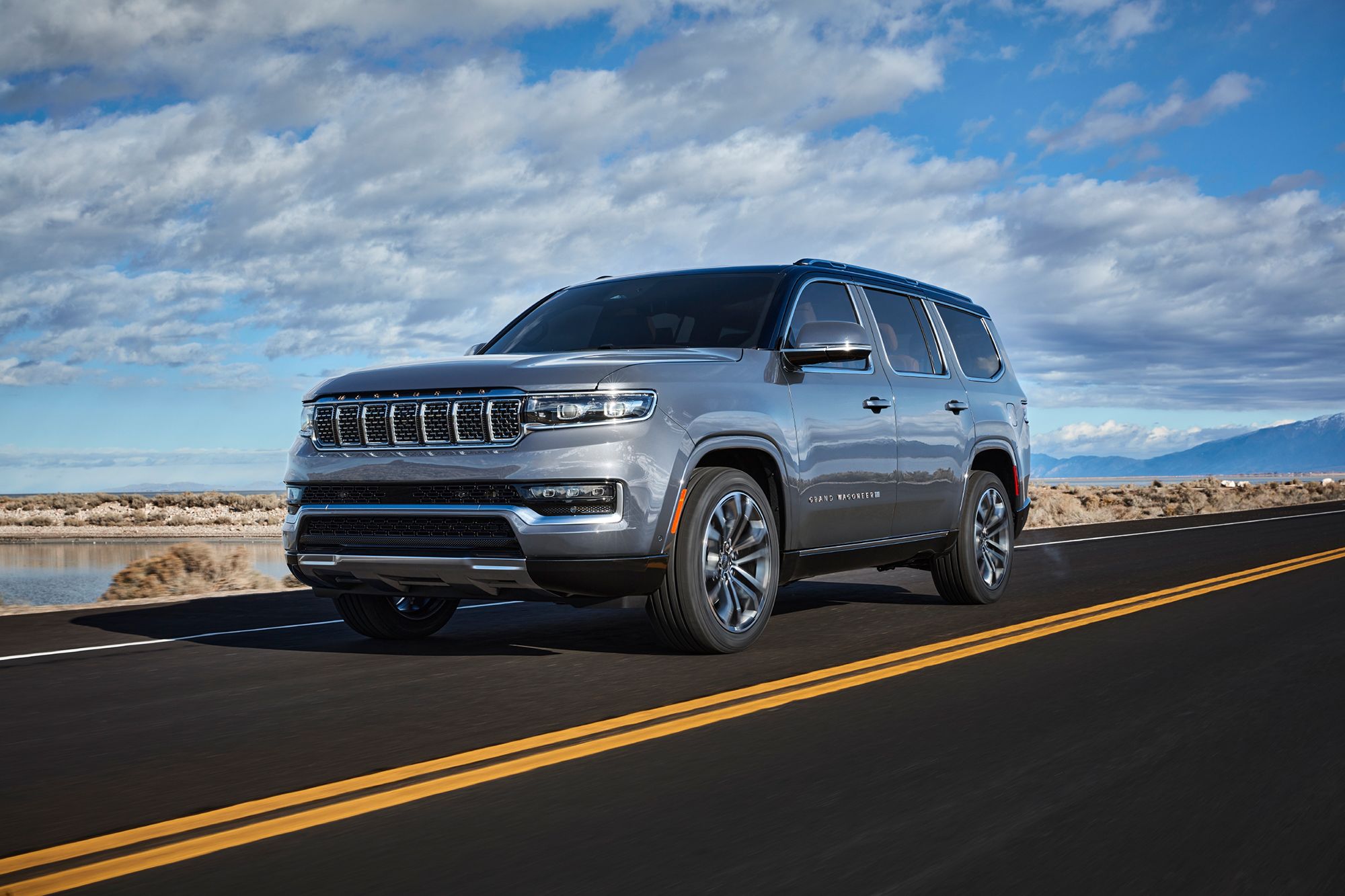 Jeep's new $100,000 Grand Wagoneer takes on Mercedes and BMW | CNN Business