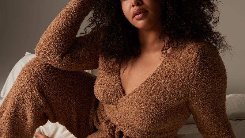 SKIMS - The Cozy Knit Robe and Cozy Knit Short in Dusk