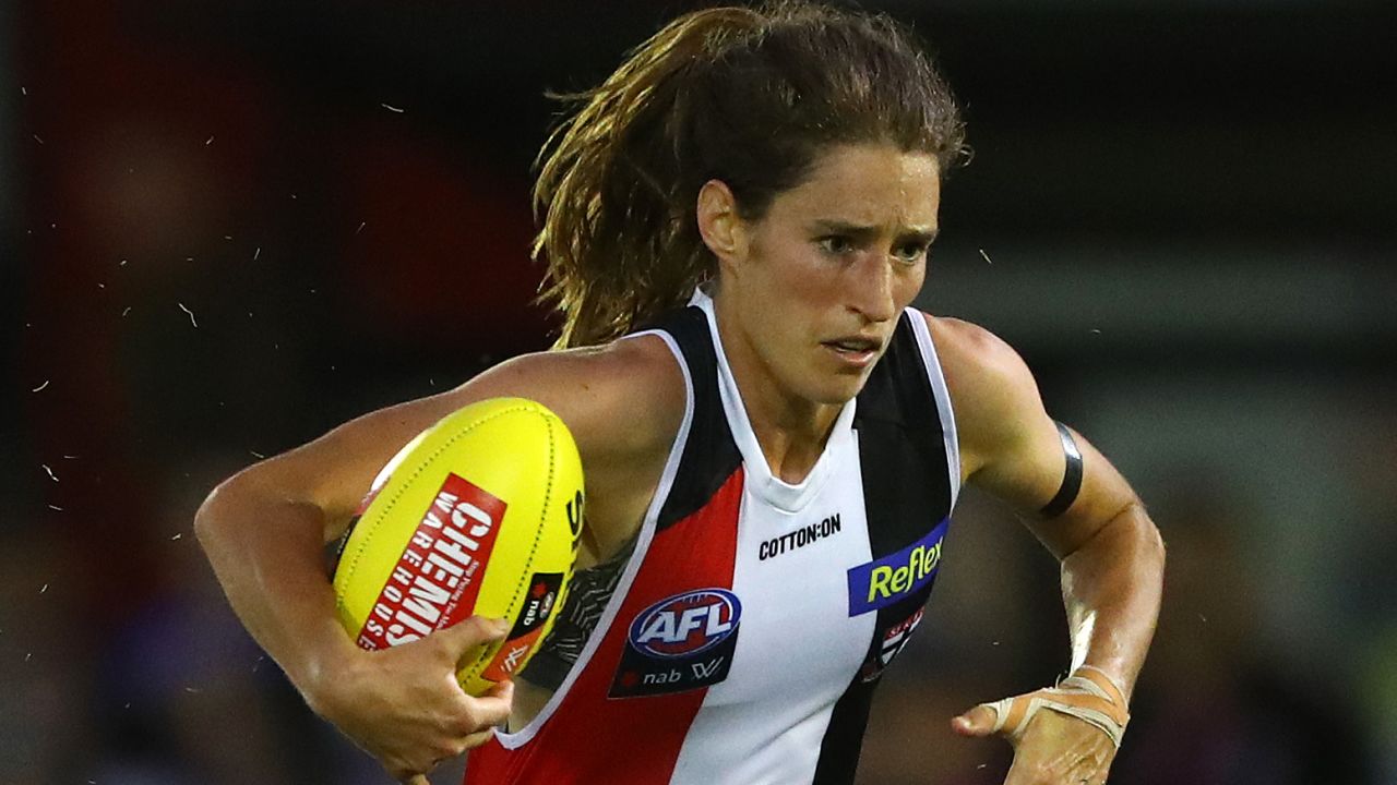 Cat Phillips of the Saints runs with the ball during the round 1 AFLW match between the St Kilda Saints and the Western Bulldogs at RSEA Park on January 29, 2021 in Melbourne, Australia.