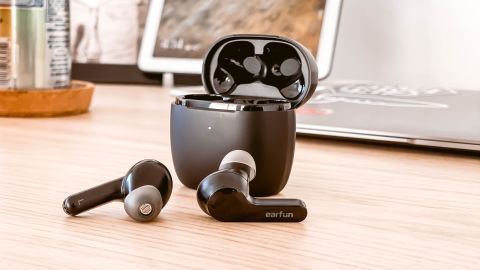 Best work from home earbuds and headphones | CNN Underscored