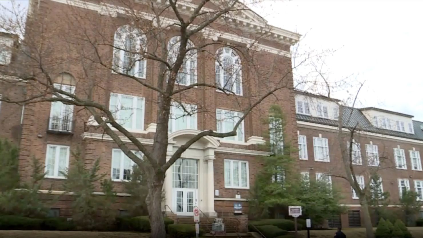 A St Louis High School Known For Alumni Like Tina Turner Was Facing Closure Now Officials 