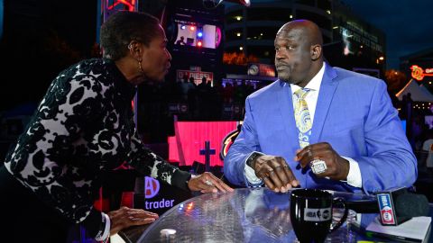 TNT analyst and former NBA player, Shaquille O'Neal, talks Roberts.