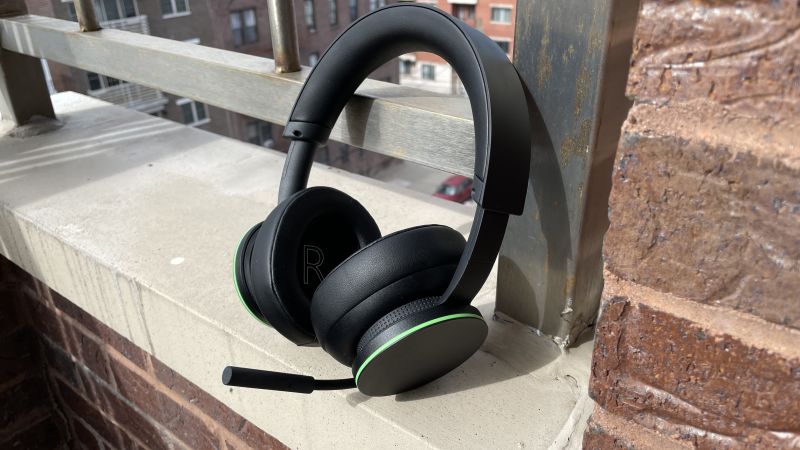 Microsoft surface outlet headphones xbox one