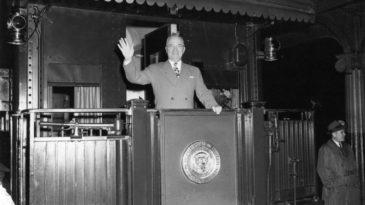 circa 1950: The 33rd President of the United States of America, statesman Harry S Truman (1884 - 1972), waving from a train. (Photo by Hulton Archive/Getty Images)