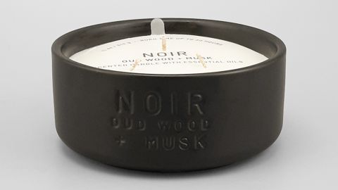 Project 62 Ceramic Jar 3-Wick Noir Oud Wood & Musk Candle