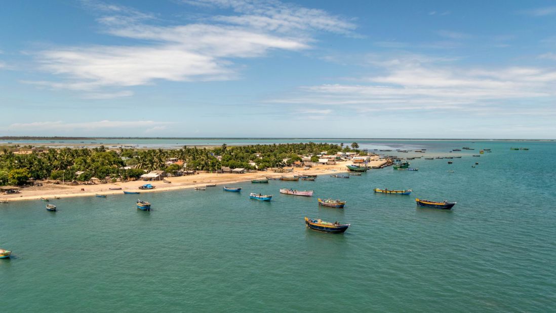 <strong>Pamban Island, Tamil Nadu: </strong>This island is popular among devout Hindus who flock to its holy town of Rameswaram.