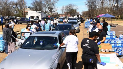 Volunteers at a water and food drive held by College Hill Baptist Church and the World Central Kitchen on March 7 in Jackson, Mississippi.