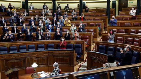 Spain passed a law permitting euthanasia on Thursday for people with serious, chronic illness, no chance of recovery and unbearable suffering.