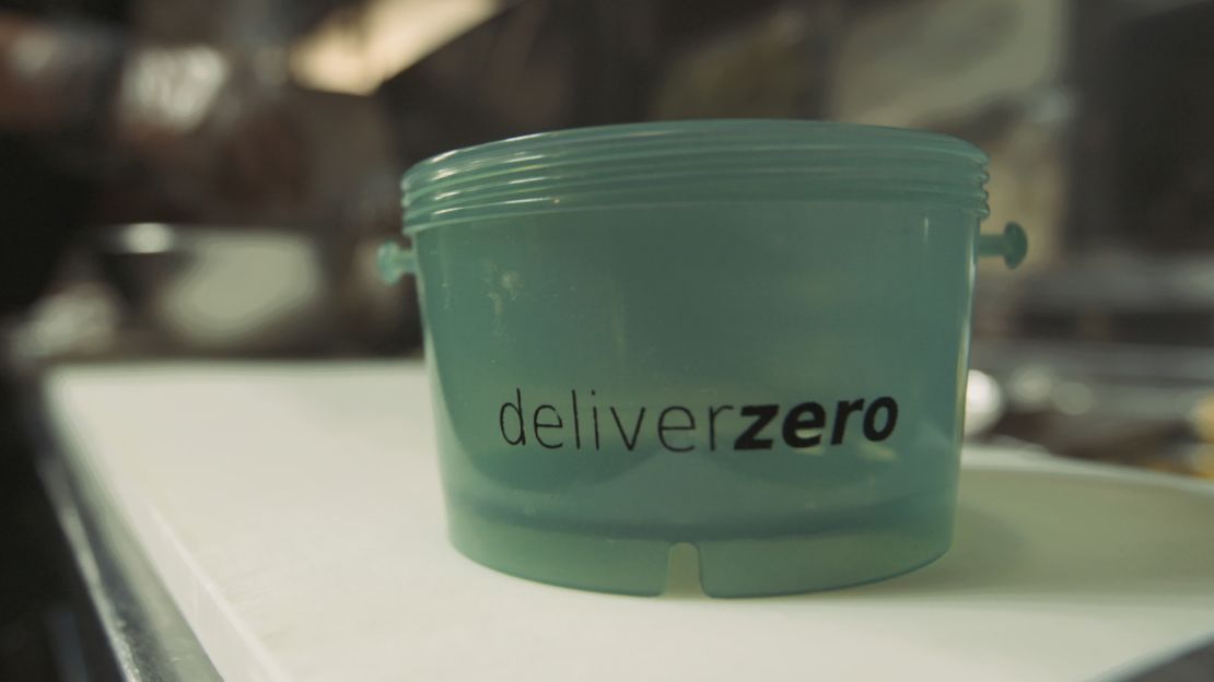 DeliverZero - Food to go in reusable containers