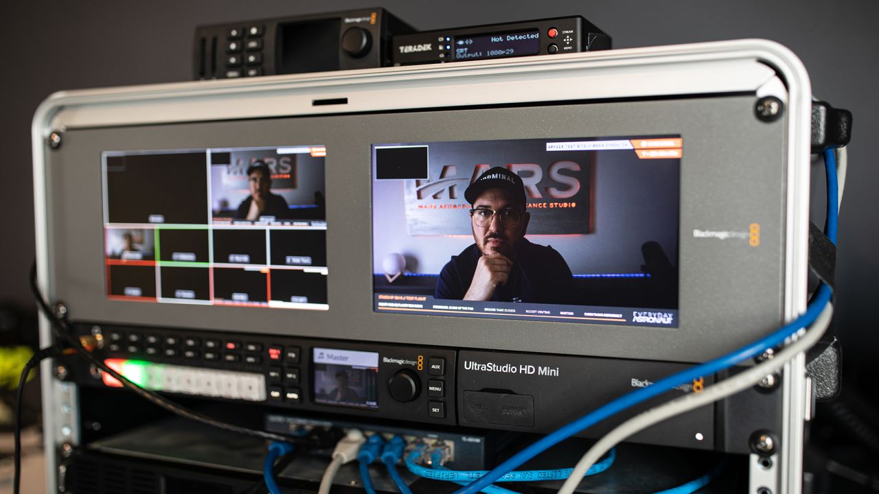Tim Dodd has amassed nearly 1 million subscribers on his YouTube channel by streaming SpaceX launches.