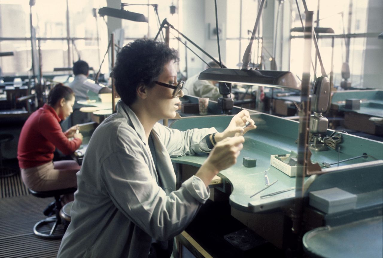 <a href="https://edition.cnn.com/style/article/elsa-peretti-tiffany-jewelry-designer-death-trnd/index.html" target="_blank">Elsa Peretti,</a> the famed jewelry designer for Tiffany & Co., died on March 18, according to her foundation. She was 80. "A masterful artisan, Elsa was responsible for a revolution in the world of jewelry design," said a statement from Tiffany. "Her collections of organic, sensual forms have inspired generations."