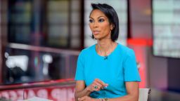 Harris Faulkner as Dr. Oz visits "Outnumbered Overtime" at Fox News Channel Studios on March 09, 2020 in New York City. (Photo by Roy Rochlin/Getty Images)