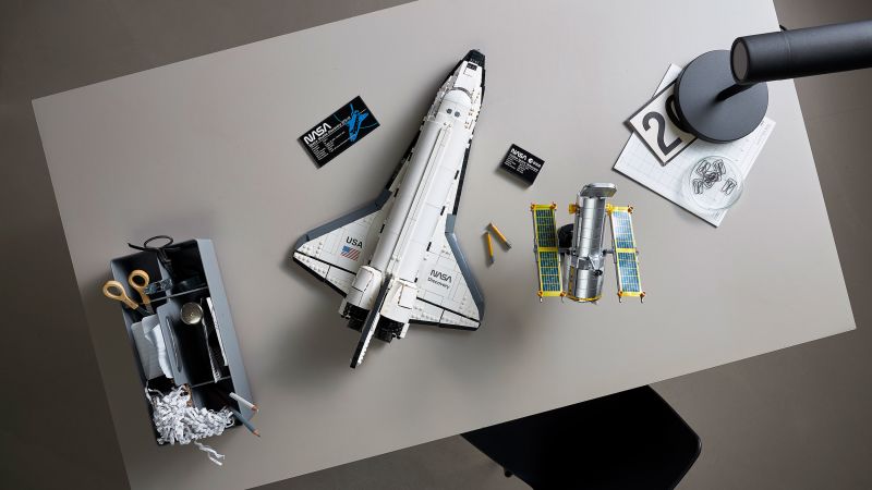 Lego challenger best sale space shuttle