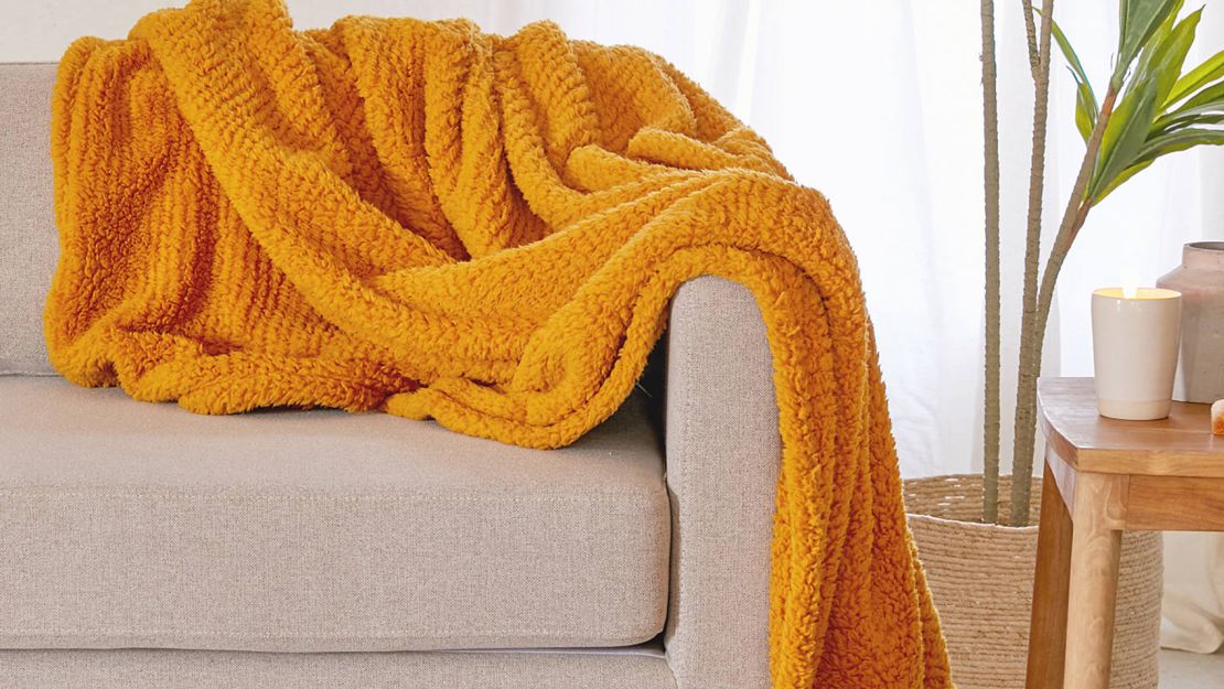 Amped Fleece Throw Blanket