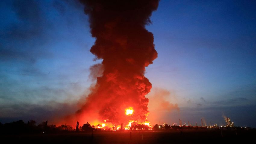 TOPSHOT - A massive fire rages at the Balongan refinery, operated by state oil company Pertamina, in Indramayu, West Java, on March 29, 2021. (Photo by Agus Sipur / AFP) (Photo by AGUS SIPUR/AFP via Getty Images)