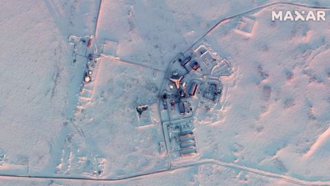 Overview of Nagurskoye on March 16, 2021. Satellite image ©2021 Maxar Technologies