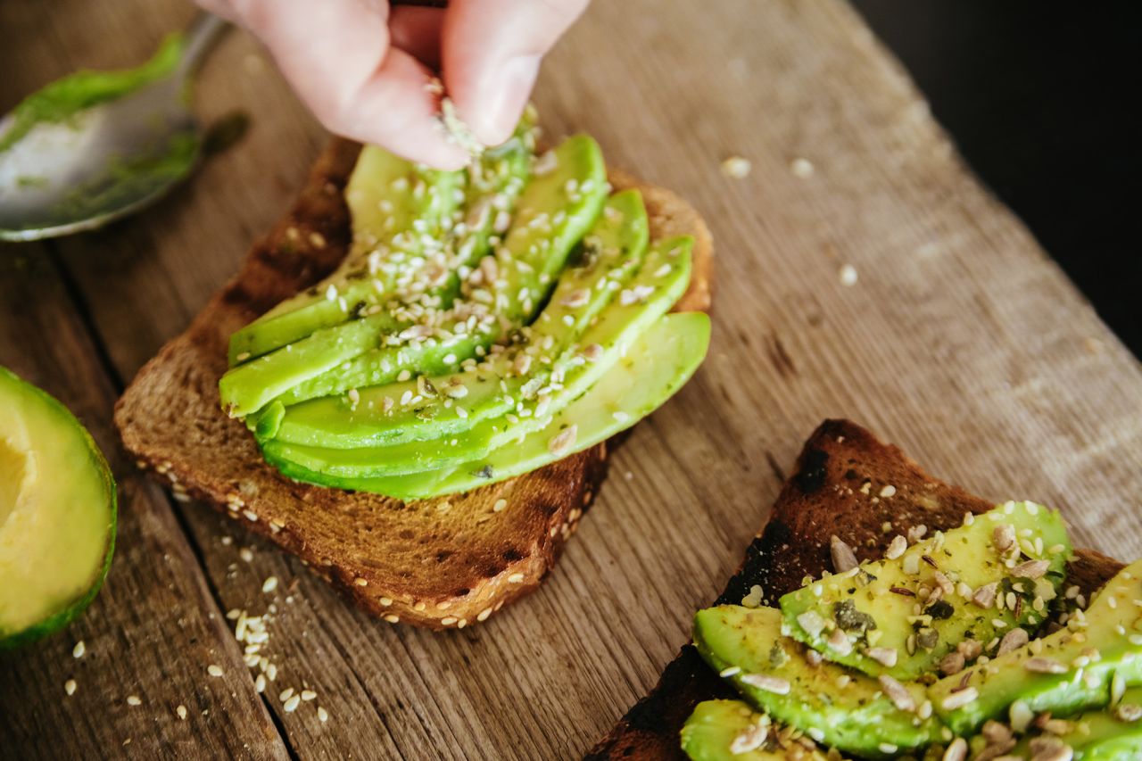 High in "good" fat and low in carbs, avocados have been linked to improved <a href="https://catalyst.harvard.edu/news/article/one-avocado-a-day-helps-lower-bad-cholesterol-for-heart-healthy-benefits/" target="_blank" target="_blank">cardiovascular health</a> through boosting "good" cholesterol and reducing "bad" cholesterol. Avocados have a whole host of other health benefits, too: high in folate, vitamin K, and vitamin C, they also contain <a href="http://www.med.umich.edu/1libr/Nutrition/PotassiumHandout.pdf" target="_blank" target="_blank">more potassium</a> than bananas.