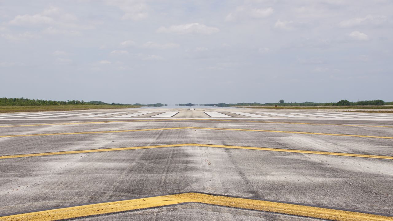 <strong>Runway:</strong> Only one runway of the six planned as ever built. Now, that lone runway functions both as a training ground and a nostalgic reminder of a dream that never materialized.