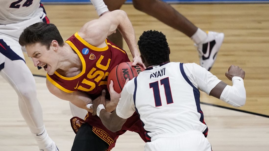 Gonzaga guard Joel Ayayi steals the ball from USC's Drew Peterson.