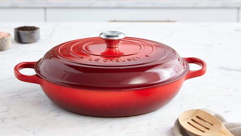 Le Creuset Enameled Cast-Iron Signature Braiser