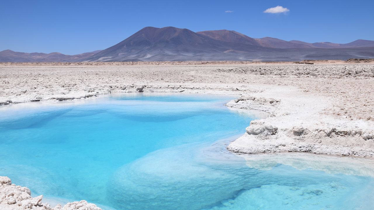 The ethereal turquoise lagoon of the Salar de Pedernales is just north of Nevado Tres Cruces National Park.