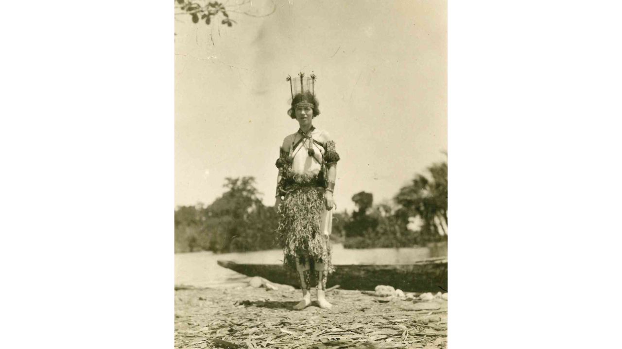 <strong>Influential figures: </strong>Cultural anthropologist Margaret Mead, seen in Papua New Guinea, studied many different cultures and produced significant work on gender consciousness.