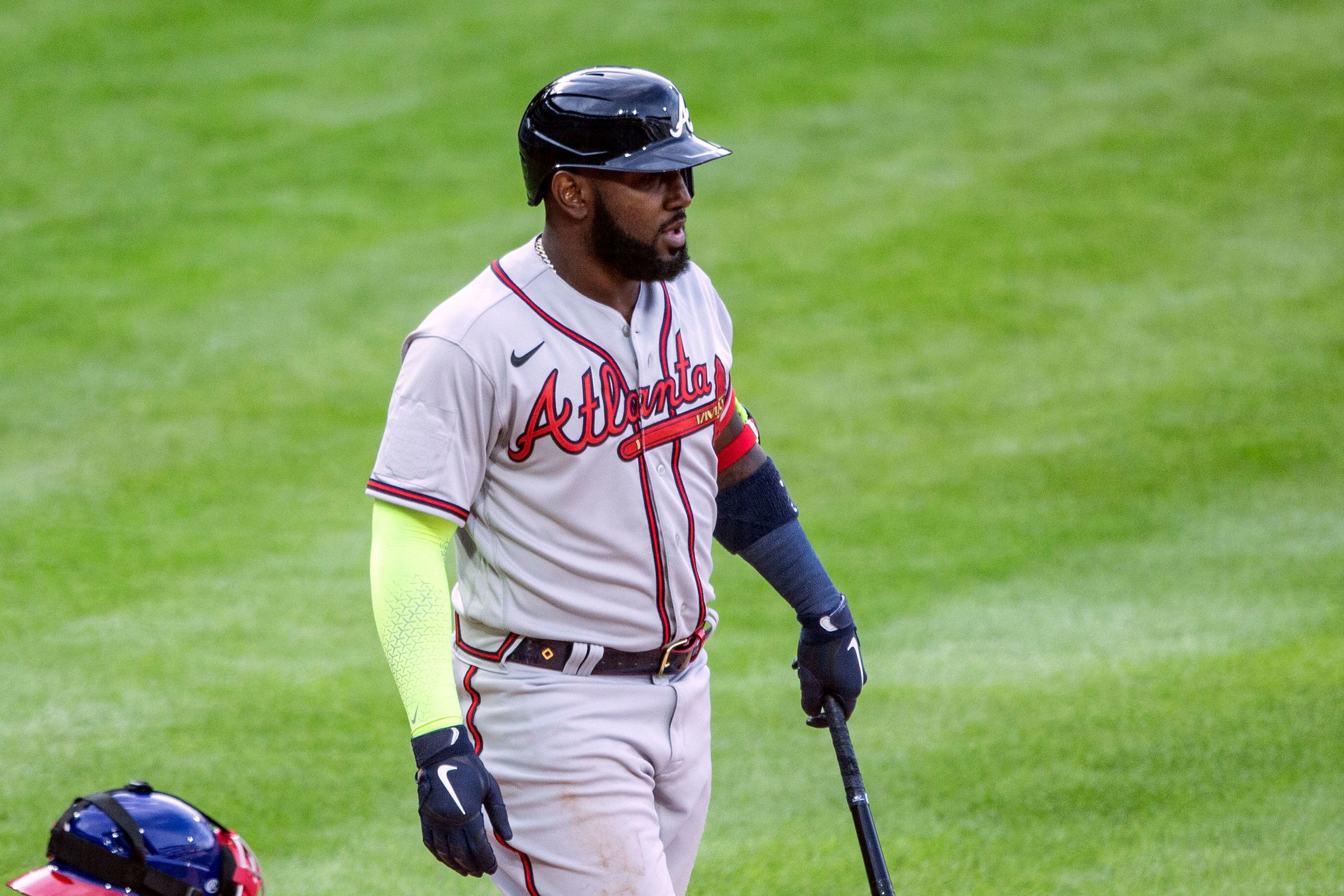 Atlanta, GA, USA. 09th Apr, 2022. The 2021 World Series Champions patch is  displayed on the right sleeve of the Atlanta Braves jersey during a MLB  game between the Atlanta Braves and