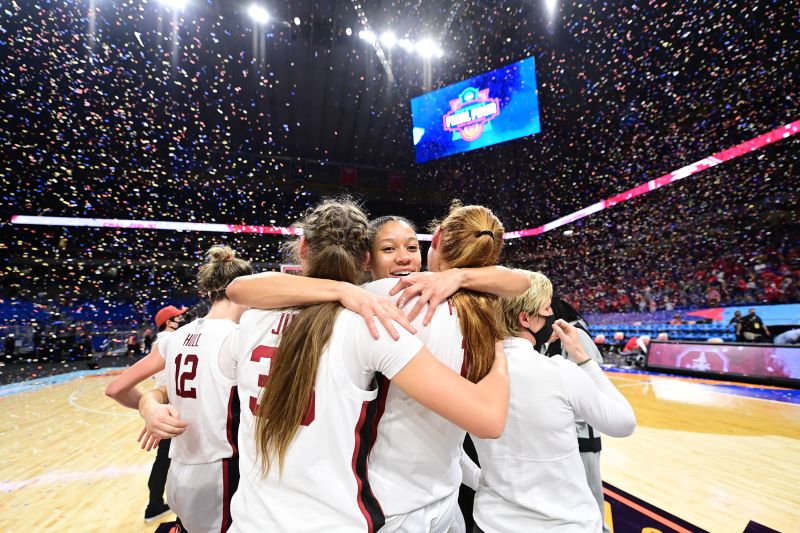 Stanford Survives Against Arizona, Wins First NCAA Title Since 1992 | CNN