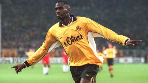 Otto Addo won the Bundesliga with Borussia Dortmund in 2002.