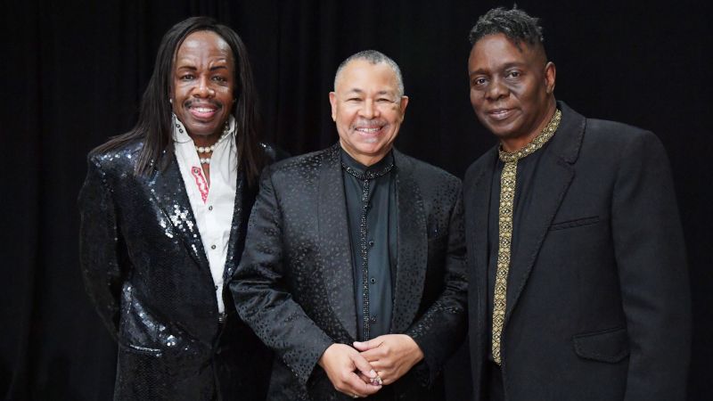 Earth, Wind & Fire and The Isley Brothers Verzuz was perfect Easter jam