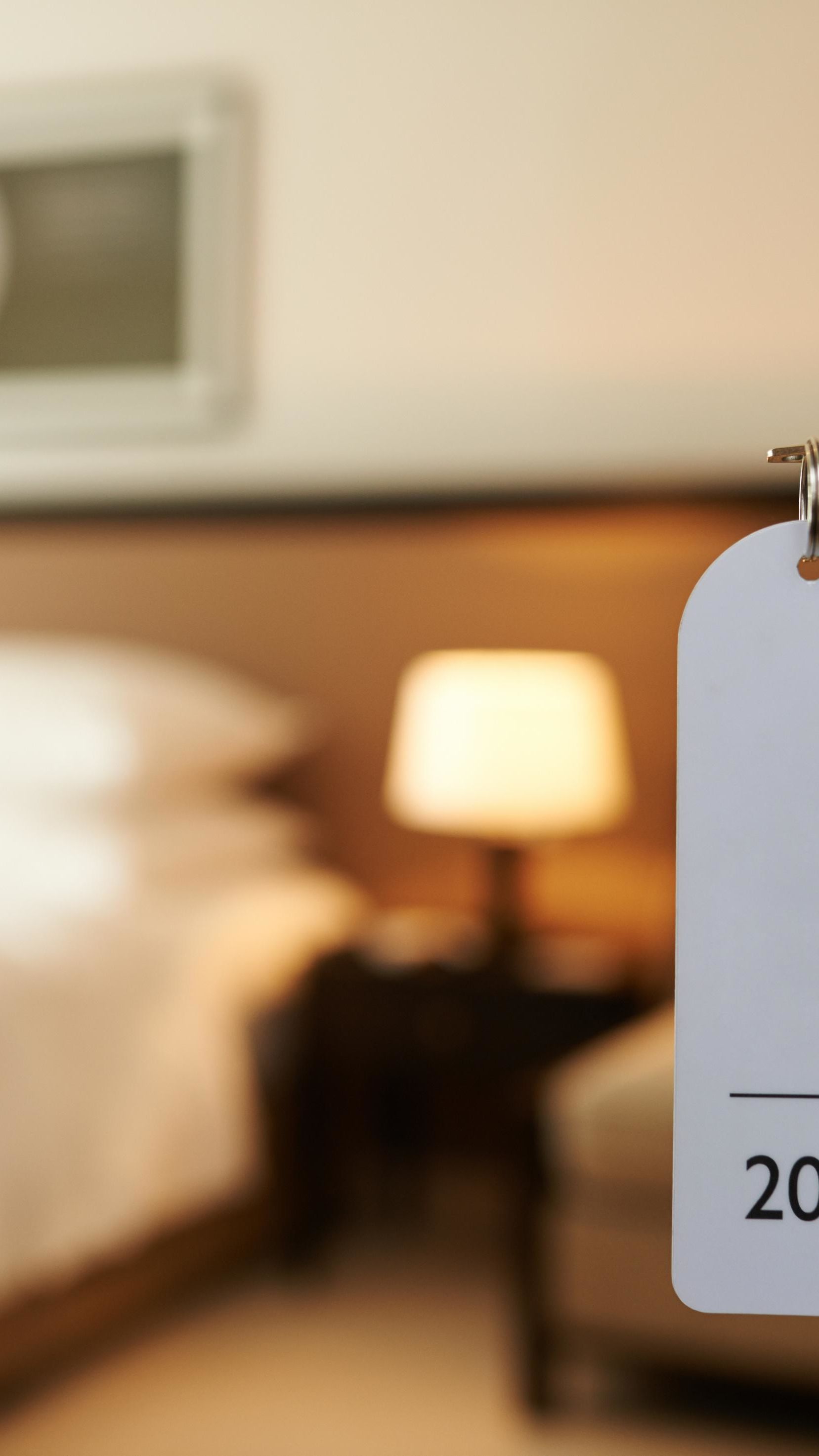 What is the safest room in a hotel? Leia aqui Which floor of a hotel