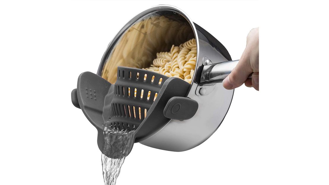 Kitchen Gizmo Snap N Strain Strainer