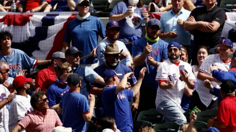 New Rangers ballpark gets blasted by baseball fans: 'Sheet metal