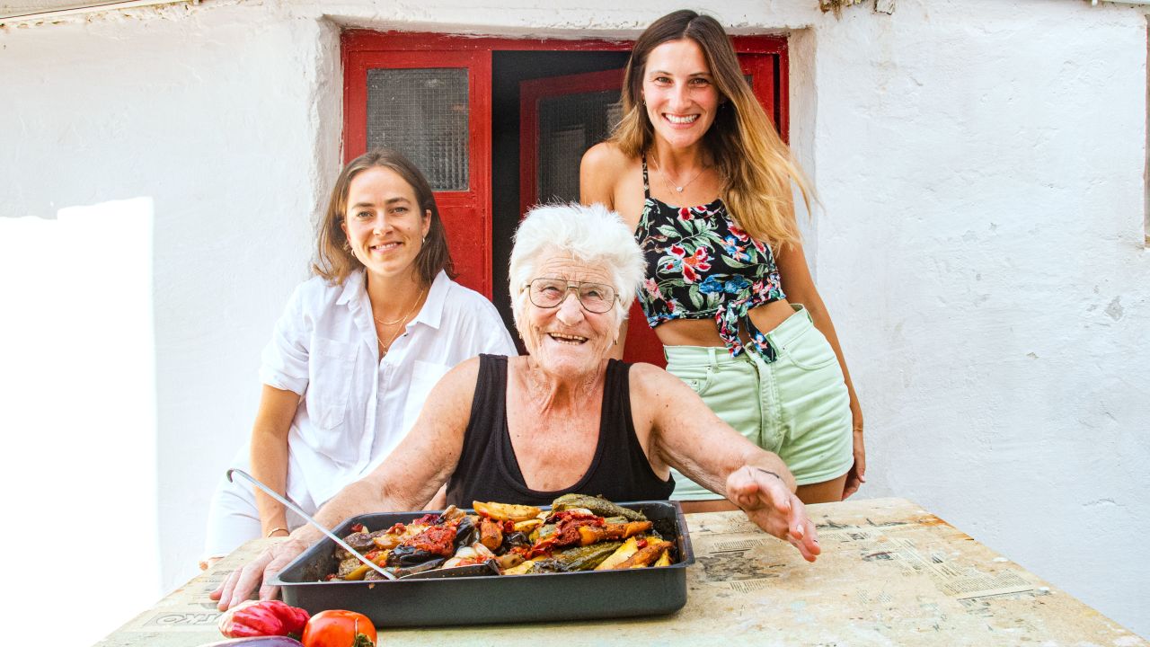 Iska, Yiayia and Anastasia in Corfu.