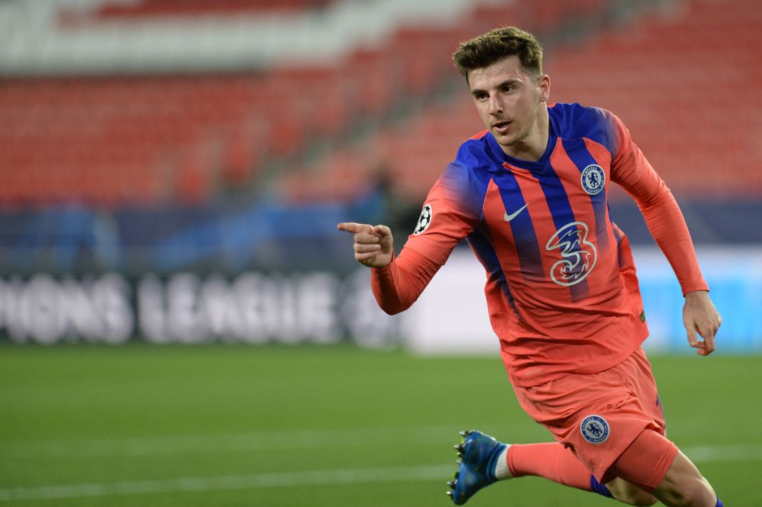 Mason Mount scored his first Champions League goal as Chelsea defeated Porto. 