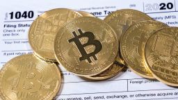 20210408-bitcoin-2020-tax-gfx