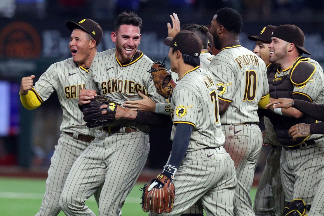 Musgrove, second from left, is mobbed by teammates after pitching a no-hitter.