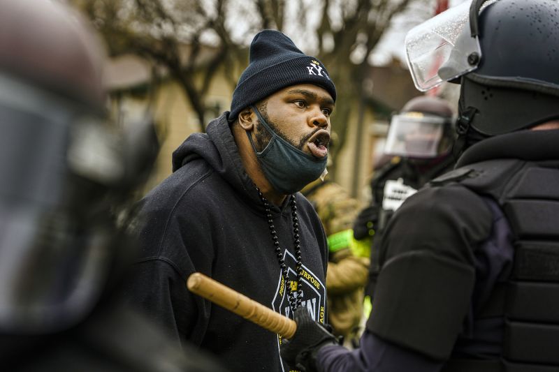 12/04/2021 online Black Lives Matter... - Minneapolis, Duante Wright — Left