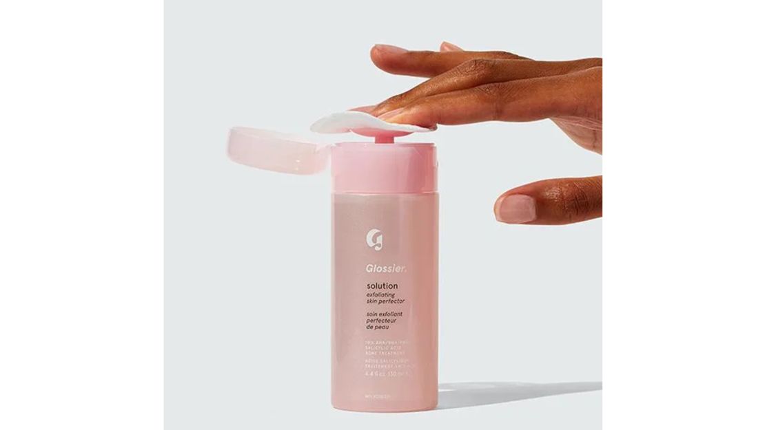 Glossier Solution Exfoliating Skin Perfector