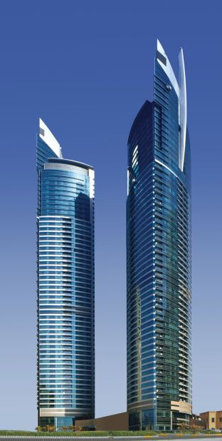 Al Fattan Marine Towers is another 50-story residential complex in the Dubai Marina area. The 807-foot (246-meter) towers are clad in glass and aluminum.