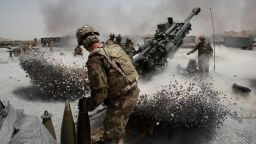 U.S. Army soldiers from the 2nd Platoon, B battery 2-8 field artillery, fire a howitzer artillery piece at Seprwan Ghar forward fire base in Panjwai district, Kandahar province southern Afghanistan, June 12, 2011. REUTERS/Baz Ratner (AFGHANISTAN - Tags: CONFLICT MILITARY IMAGES OF THE DAY POLITICS)
