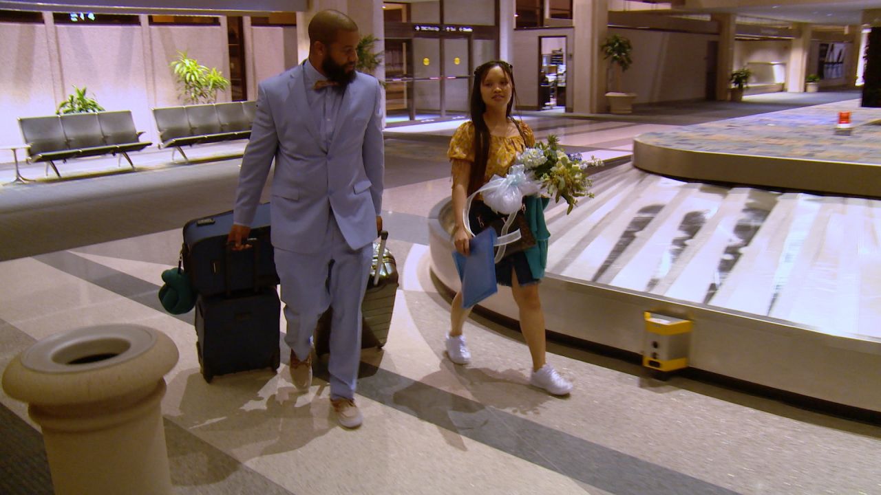 Tarik's fiance, Hazel, arrives in Virginia Beach, Virginia, from the Philippines. The couple appeared on the latest season of "90 Day Fiance."