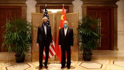 Synopsis: China said that the country had âcandid, in-depth and constructive talksâ with the United States on climate issues in Shanghai.
Video Shows: - U.S. Special Presidential Envoy for Climate John Kerry and China Special Envoy for Climate Change Xie Zhenhua
- Delegations from China and the U.S.
